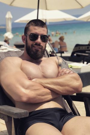 Naturiste curieux Mathieu - rencontre-Daddy-Le Havre
